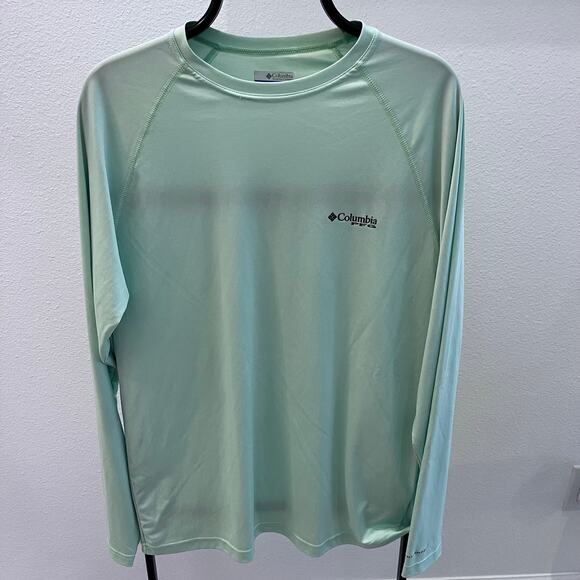 Columbia Men's MD Skull Sailfish Cross Bones PFG Terminal Tackle Shirt - Picture 2 of 6